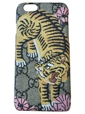 Gucci Tiger Print Phone Case in Yellow, Pink and Beige iPhone 7